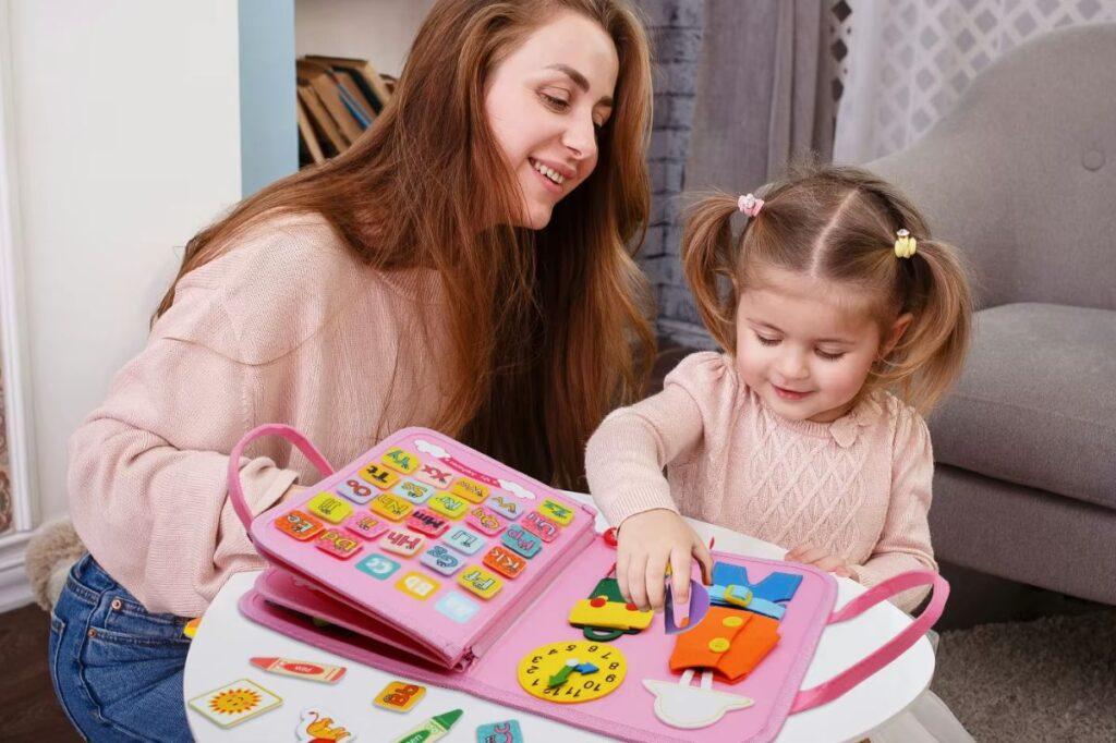 zabawka Montessori rozwijająca motorykę małą – Juniorka Mądrulka